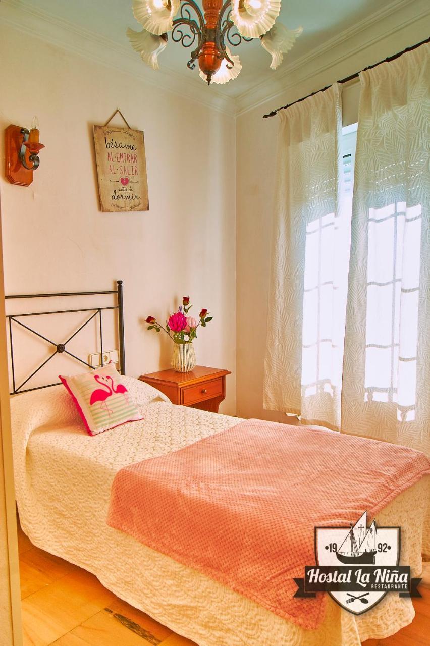 Hostal Restaurante La Nina Палос-де-ла-Фронтера Экстерьер фото
