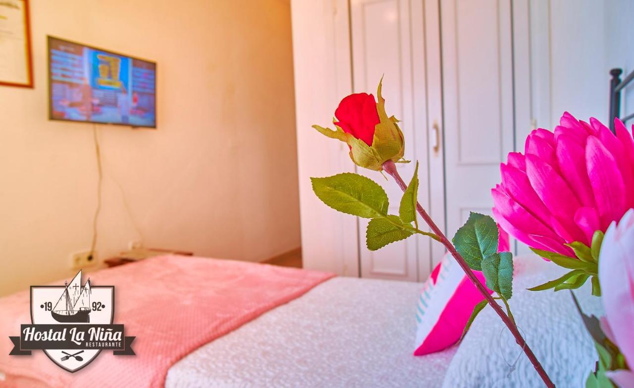 Hostal Restaurante La Nina Палос-де-ла-Фронтера Экстерьер фото